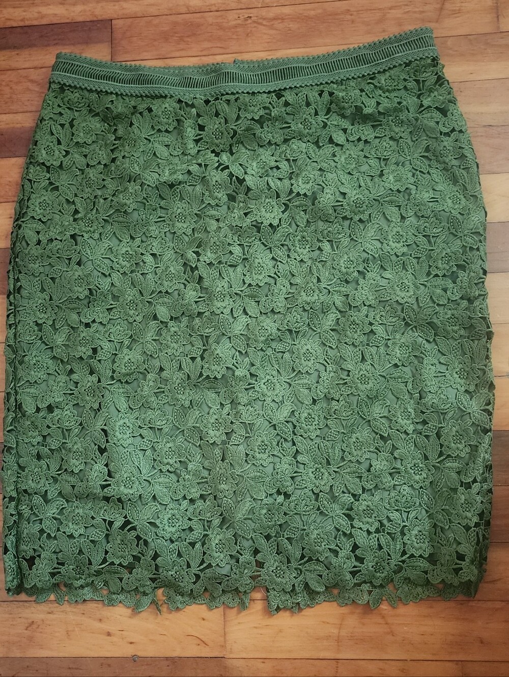 Ann Taylor Olive Green Floral Lace Pencil Skirt Size 14